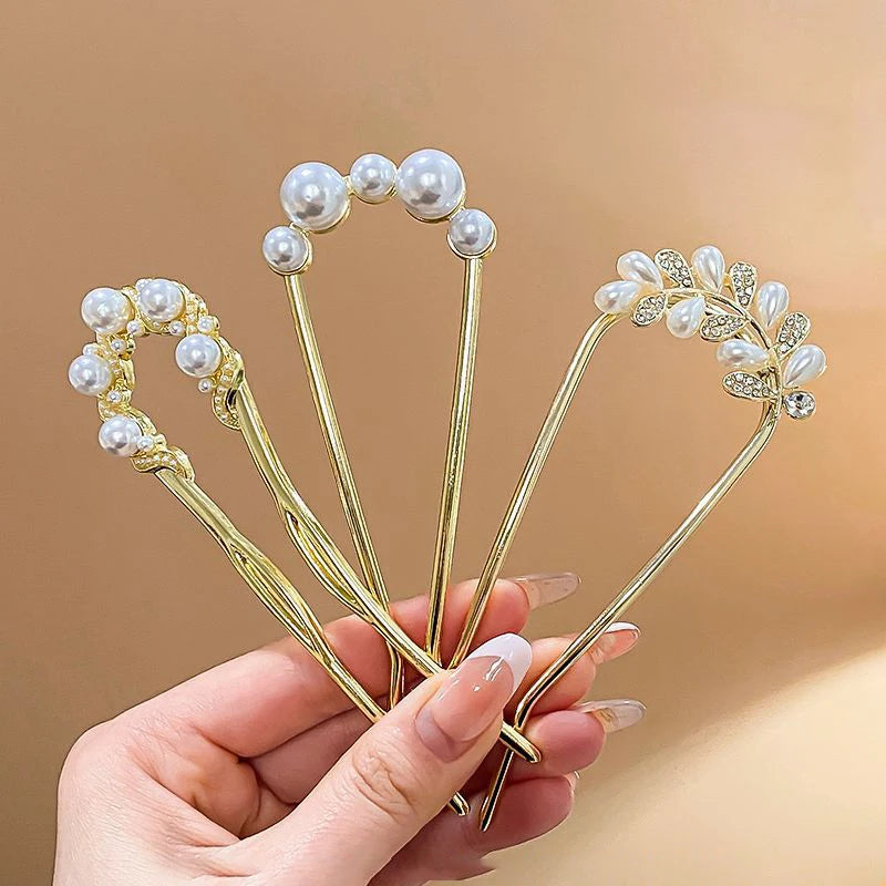 Tasseled Hair Fork – Elegant Updo Accessory