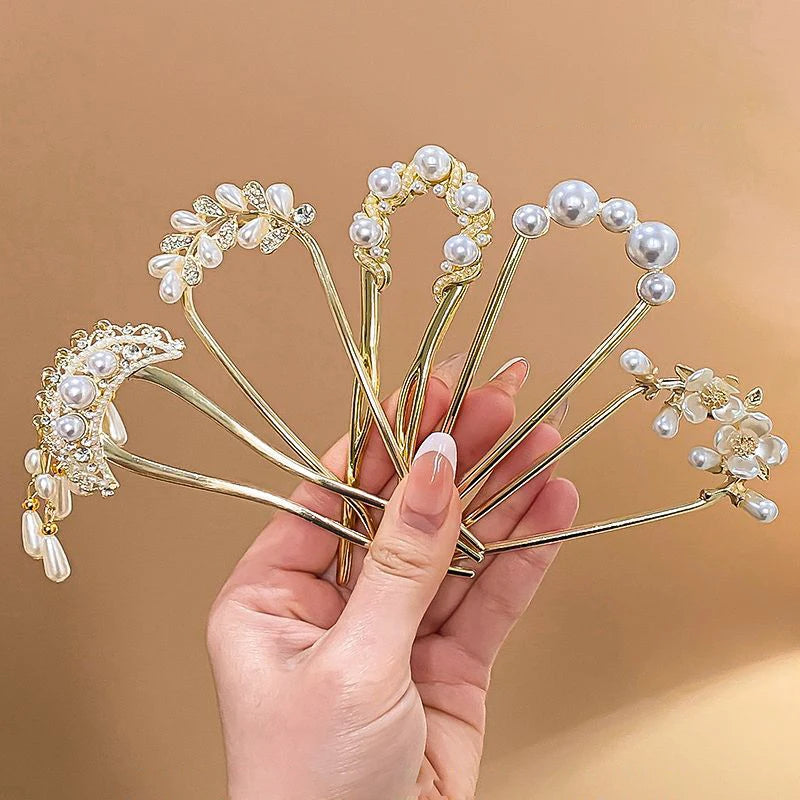 Tasseled Hair Fork – Elegant Updo Accessory