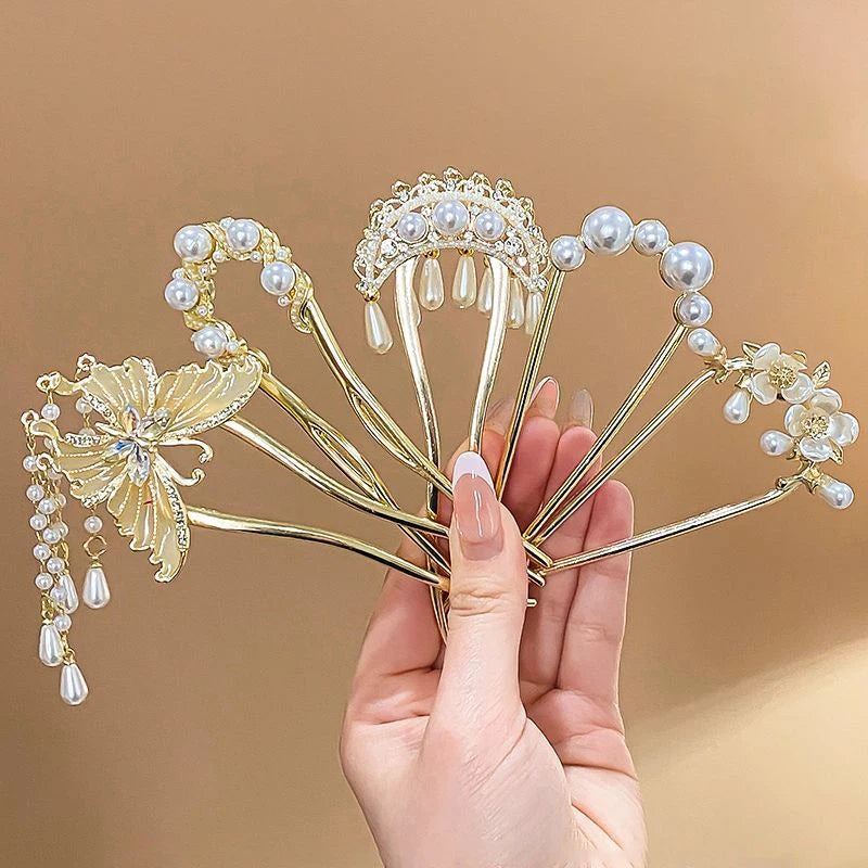 Tasseled Hair Fork – Elegant Updo Accessory