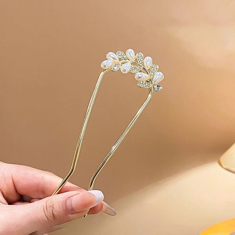 Tasseled Hair Fork – Elegant Updo Accessory